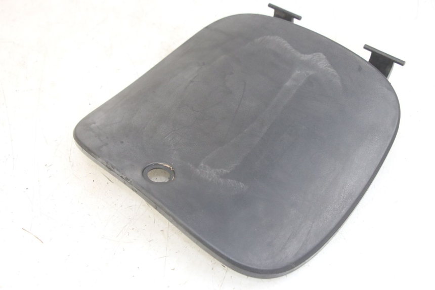 photo de PORTE BOITE A GANTS PEUGEOT TWEET 4T 50 (2014 - 2019) - Autre angle de vue