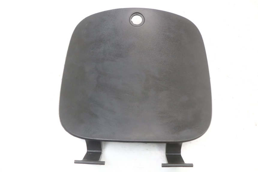 photo de PORTE BOITE A GANTS PEUGEOT TWEET 125 (2018 - 2021) - Vue principale