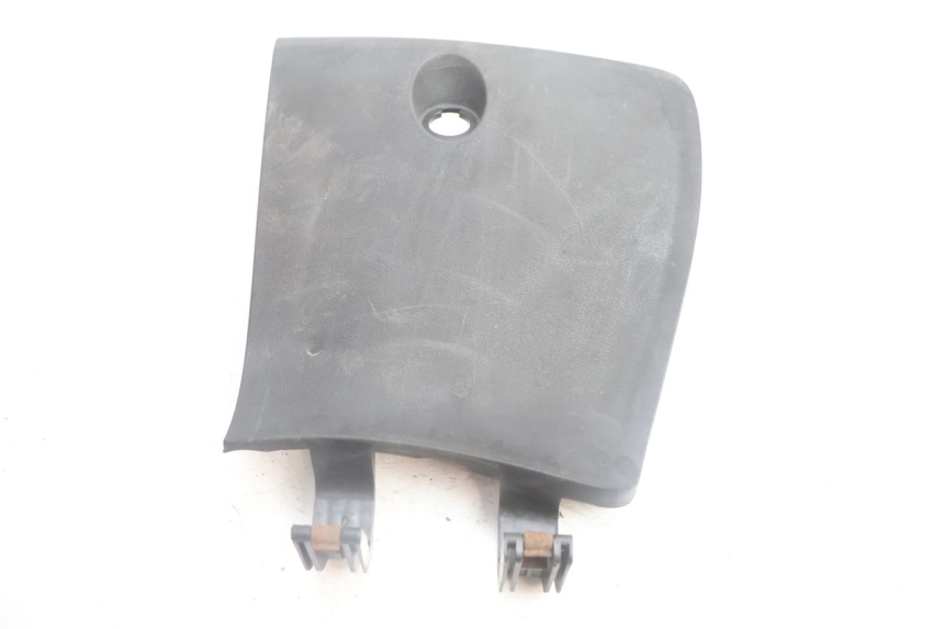 photo de PORTE BOITE A GANTS YAMAHA XMAX X-MAX 125 (2006 - 2009) - Vue principale