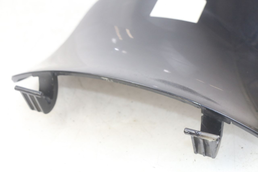 photo de PORTE BOITE A GANTS YIYING YY125T 125 (2006 - 2014) - Gros plan technique