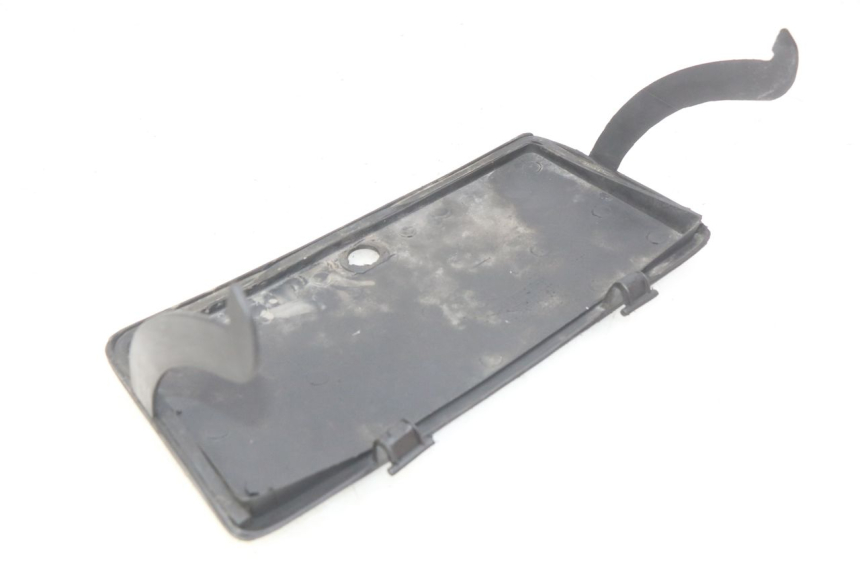 photo de PORTE BOITE A GANTS YIYING YY50QT-10 50 (2007 - 2022) - Zoom état d’usage