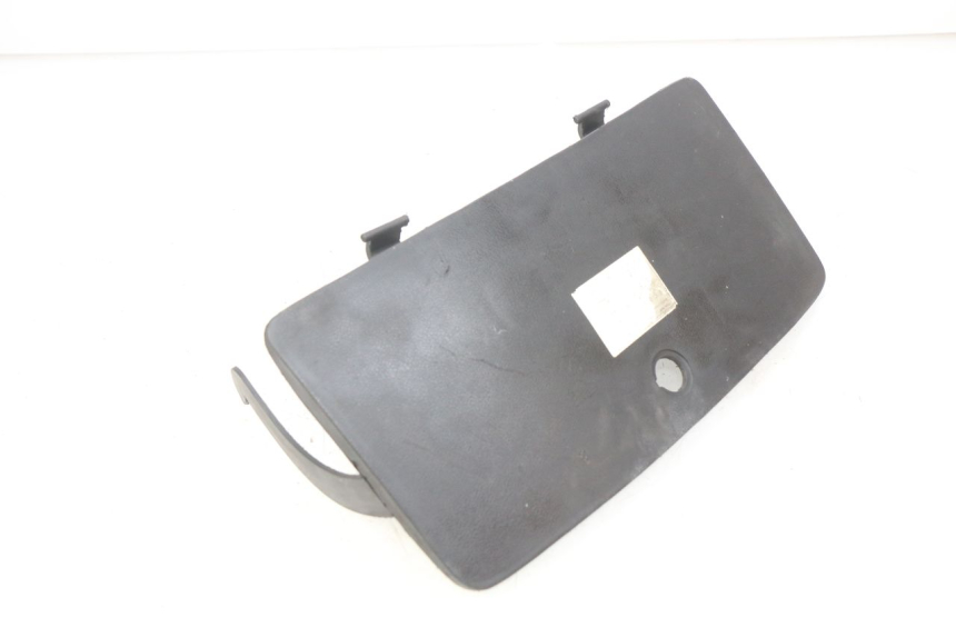 photo de PORTE BOITE A GANTS YIYING YY50QT-10 50 (2007 - 2022) - Autre angle de vue