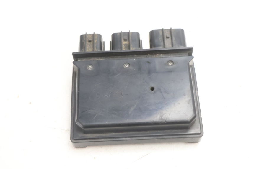 photo de PORTE FUSIBLE KAWASAKI ER-6 ER6 N 650 (2005 - 2009) - Détail de la pièce