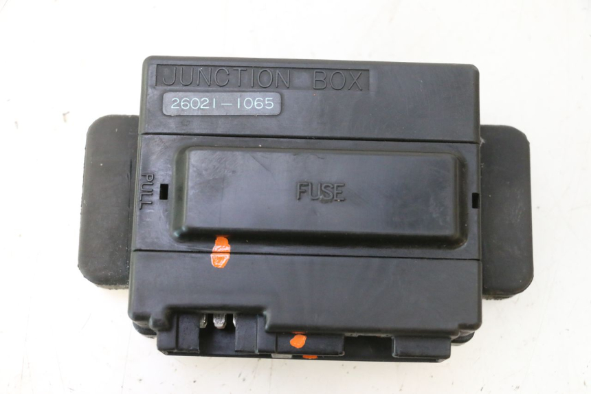 photo de PORTE FUSIBLE KAWASAKI GPX F ZX750F 750 (1986 - 1990) - Points de fixation