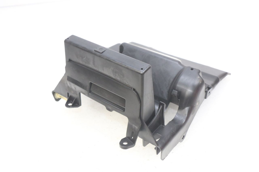 photo de PORTE FUSIBLE HONDA INTEGRA NC D 750 (2016 - 2018) - Zoom état d’usage