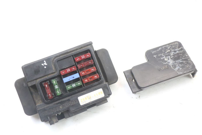 photo de PORTE FUSIBLE KAWASAKI ZR7 ZR-7 S 750 (1999 - 2004) - Détail de la pièce