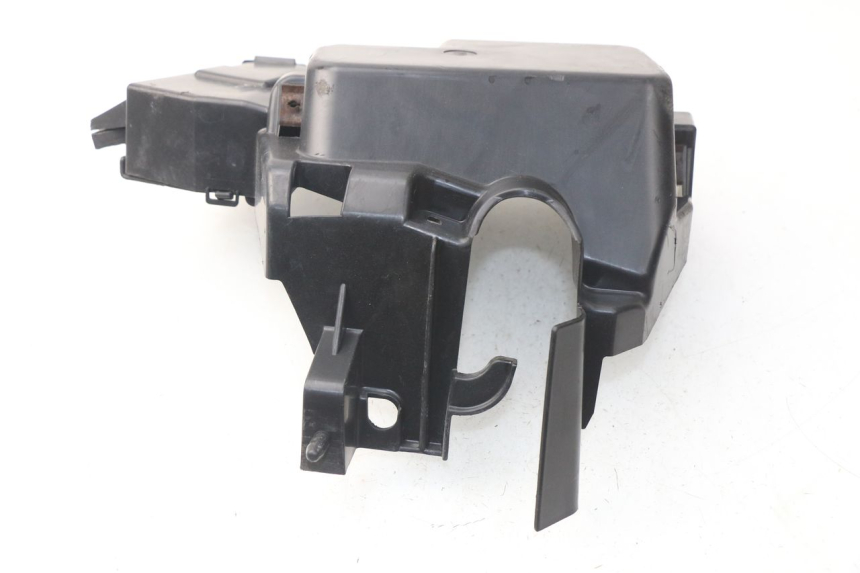 photo de PORTE FUSIBLE HONDA NSS EX FORZA 250 (2005 - 2013) - Autre angle de vue