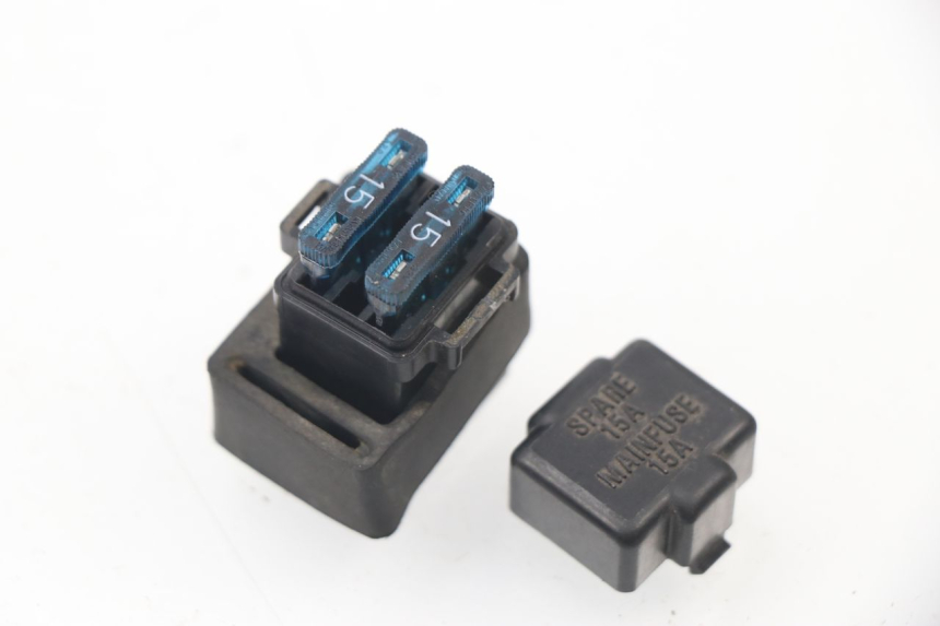 photo de PORTE FUSIBLE SUZUKI TU X TUX VOLTY 125 (1999 - 2001) - Vue principale