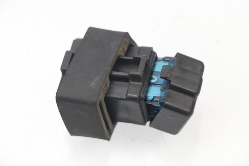 photo de PORTE FUSIBLE SUZUKI TU X TUX VOLTY 125 (1999 - 2001) - Détail de la pièce