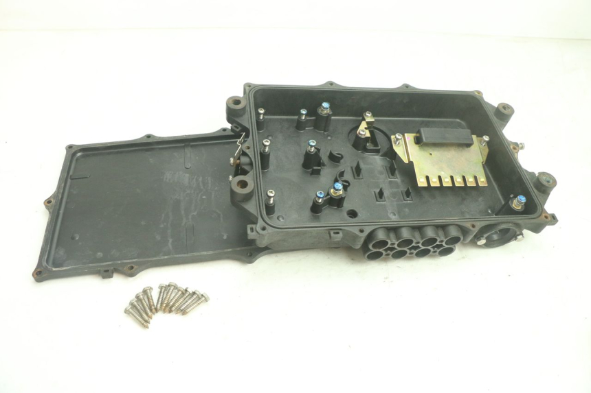 photo de PORTE FUSIBLE YAMAHA WAVE RUNNER GP R 1200 (2000 - 2003) - Vue principale