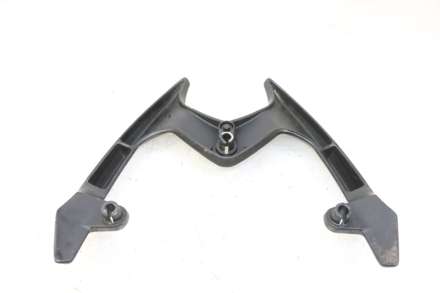 photo de PORTE PAQUET KYMCO AGILITY NAKED RENOUVO 2T 50 (2011 - 2018) - Détail de la pièce