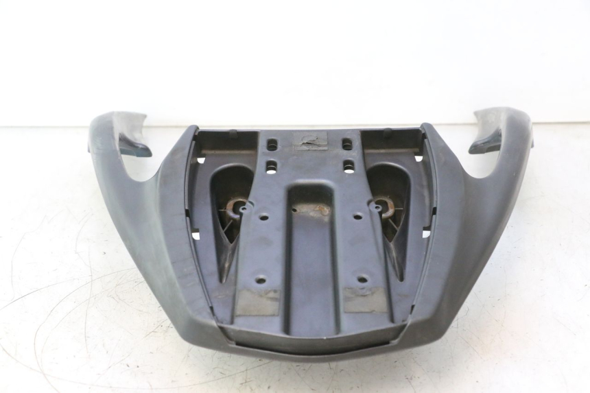 photo de PORTE PAQUET APRILIA ATLANTIC S 125 (2010 - 2013) - Marquages et références