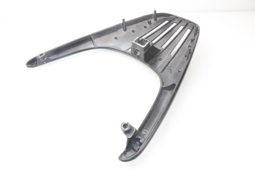 photo de PORTE PAQUET JONWAY AZTRAL 125 (2008 - 2017) - Zoom état d’usage