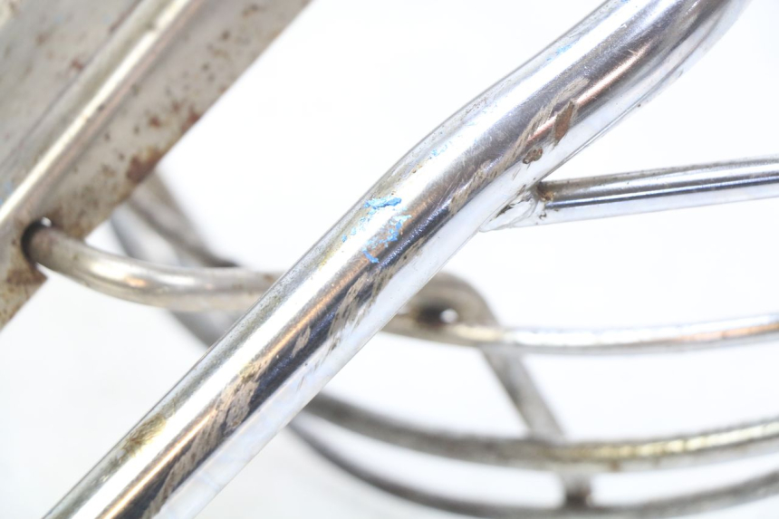 photo de PORTE PAQUET PEUGEOT BUXY 50 (1993 - 1998) - Points de fixation