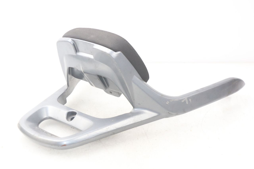 photo de PORTE PAQUET KYMCO DINK 4T 50 (2007 - 2018) - Points de fixation