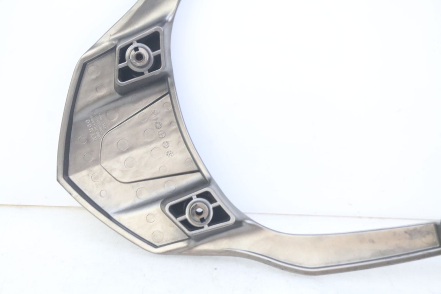 photo de PORTE PAQUET KYMCO DINK STREET 125 (2009 - 2014) - Vue d’ensemble