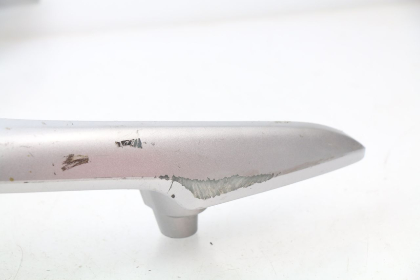 photo de PORTE PAQUET HONDA FES PANTHEON 125 (2003 - 2007) - Vue d’ensemble