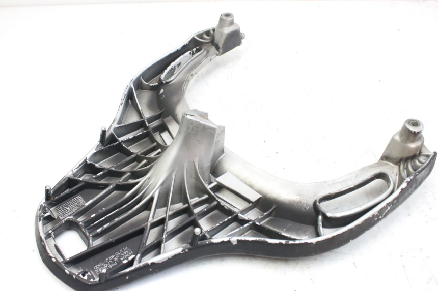 photo de PORTE PAQUET HONDA FES S-WING SWING ABS 125 (2007 - 2015) - Points de fixation