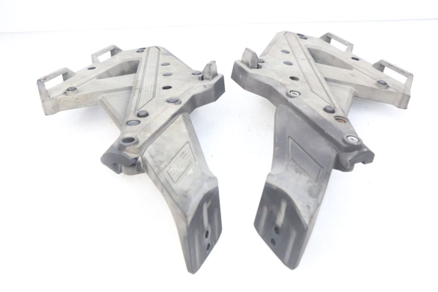 photo de PORTE PAQUET YAMAHA FJ 3CX 1200 (1986 - 1996) - Gros plan technique