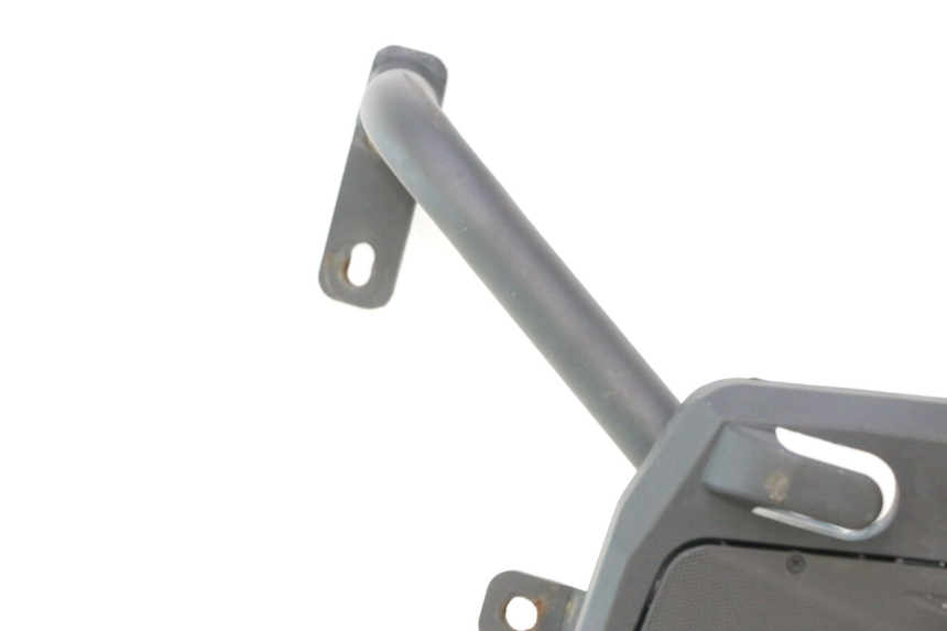 photo de PORTE PAQUET PIAGGIO FLY 2T 50 (2004 - 2017) - Zoom état d’usage