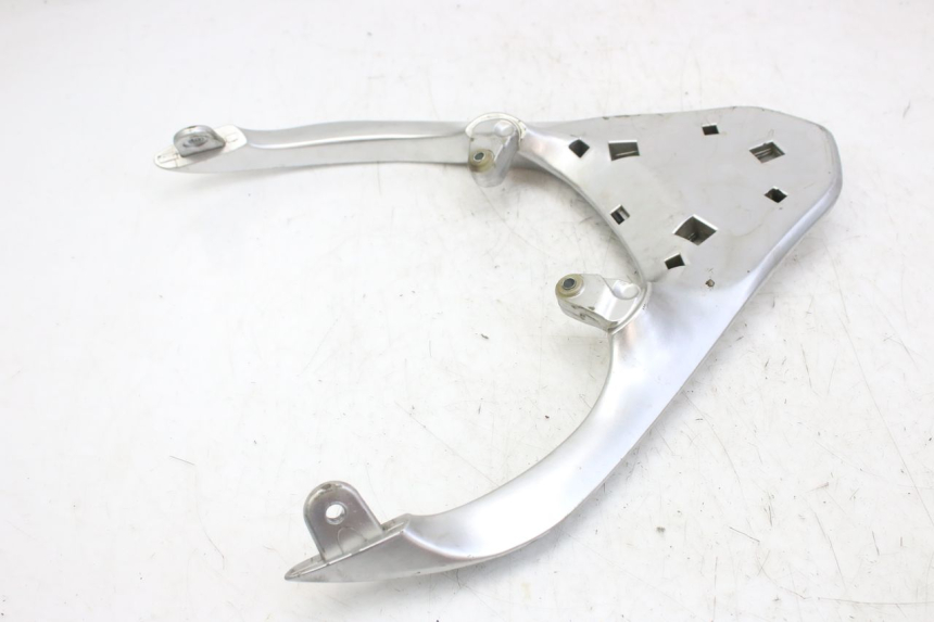 photo de PORTE PAQUET PIAGGIO FLY 4T 50 (2013 - 2017) - Zoom état d’usage