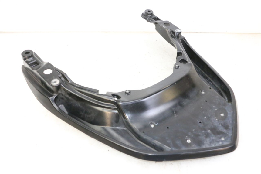 photo de PORTE PAQUET HONDA FORZA ABS 300 (2013 - 2017) - Détails caractéristiques