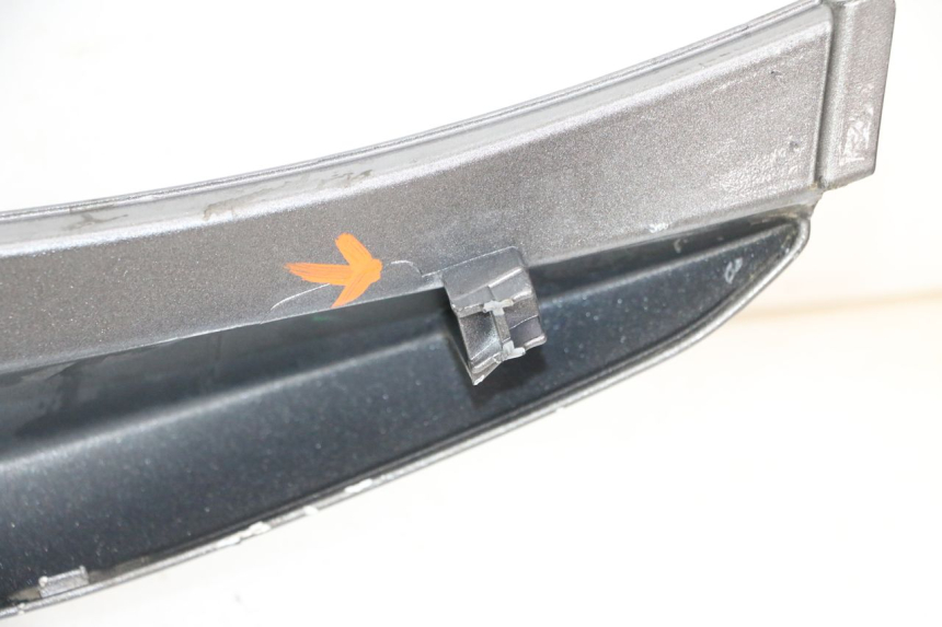 photo de PORTE PAQUET HONDA FORZA ABS 300 (2013 - 2017) - Inspection visuelle