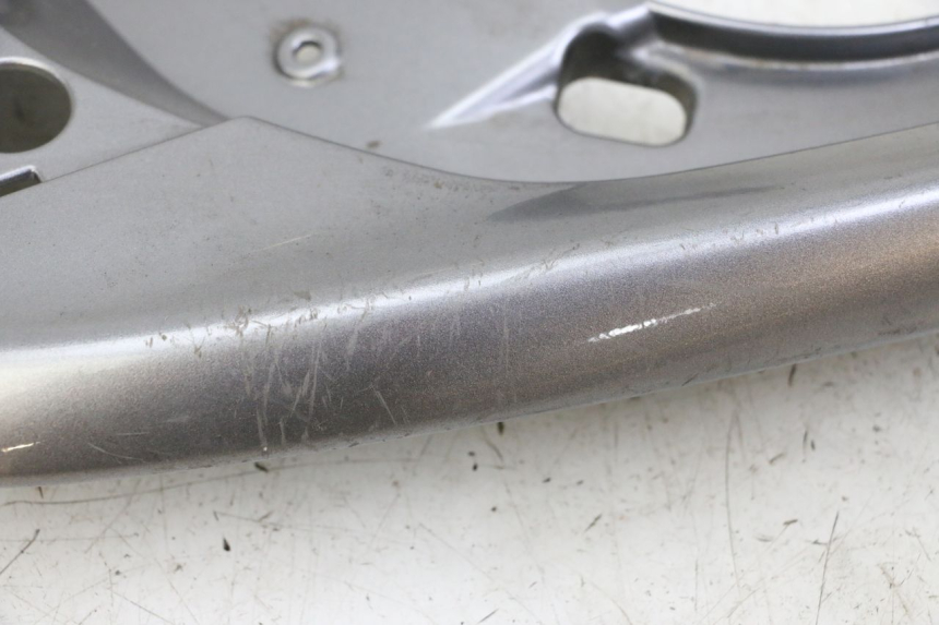 photo de PORTE PAQUET HONDA FORZA ABS 300 (2013 - 2017) - État de surface