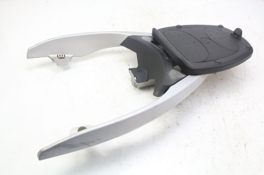 photo de PORTE PAQUET PEUGEOT GEOPOLIS RS 125 (2007 - 2009) - Détail de la pièce