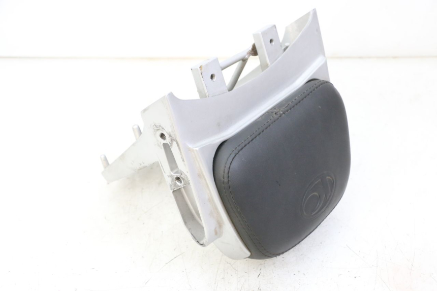 photo de PORTE PAQUET KYMCO GRAND DINK 125 (2008 - 2014) - Autre angle de vue