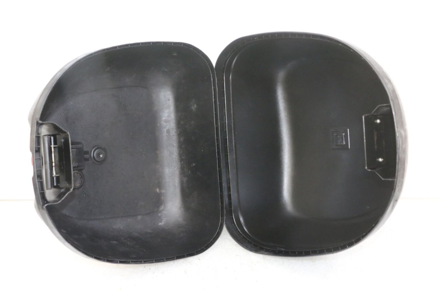 photo de PORTE PAQUET HONDA SCV LEAD 100 (2003 - 2007) - Zoom état d’usage