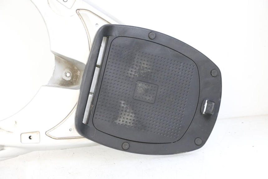 photo de PORTE PAQUET RENAULT KOURANOS 125 (2001 - 2004) - Marquages et références