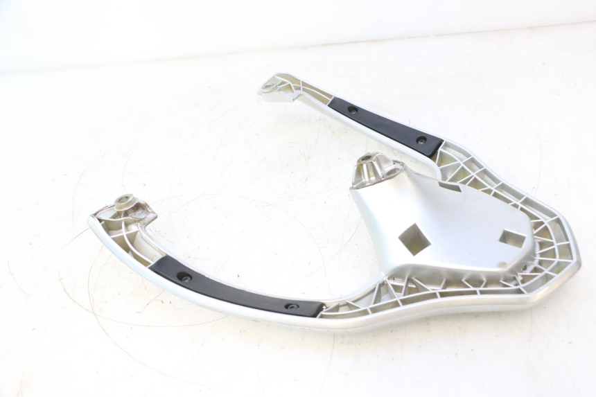 photo de PORTE PAQUET PIAGGIO LIBERTY IGET 4T 50 (2015 - 2020) - Détail de la pièce