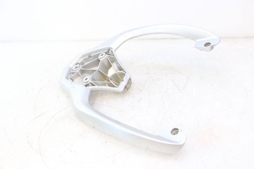 photo de PORTE PAQUET PIAGGIO LIBERTY IGET 4T 50 (2015 - 2020) - Gros plan technique