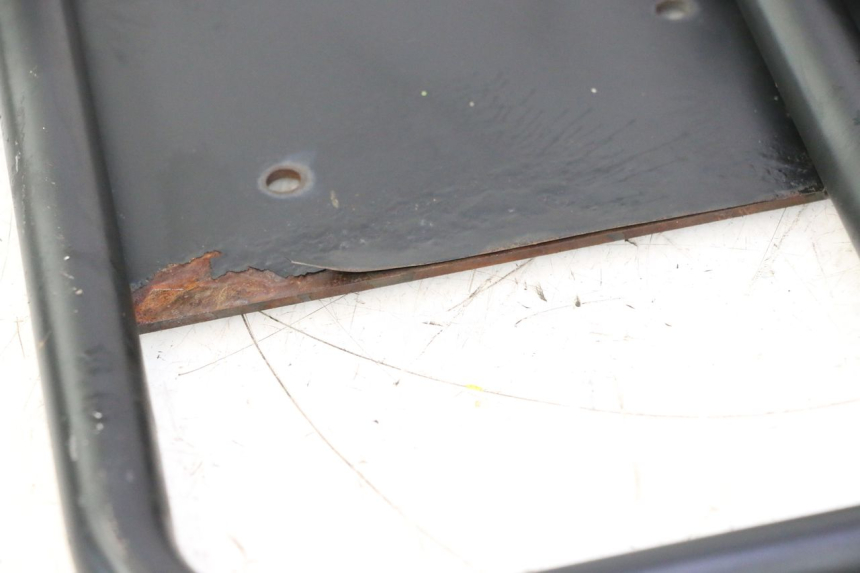photo de PORTE PAQUET PEUGEOT LUDIX PRO 2T 50 (2010 - 2017) - Autre angle de vue