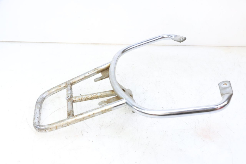 photo de PORTE PAQUET PIAGGIO LXV 4T 50 (2009 - 2013) - Points de fixation