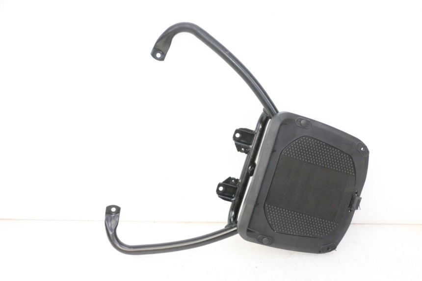 photo de PORTE PAQUET PIAGGIO MP3 HPE 310 (2024 - 2025) - Vue principale