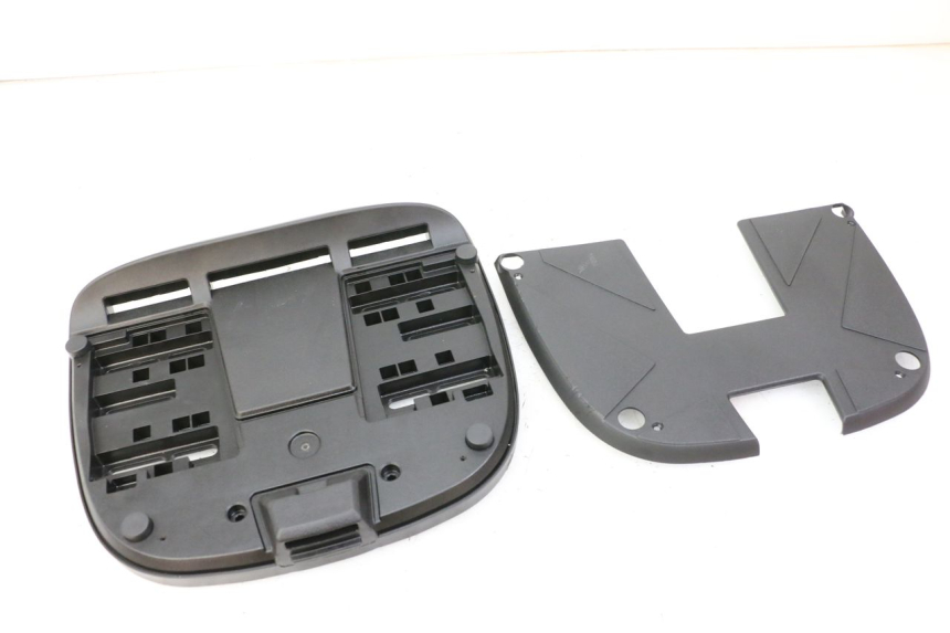 photo de PORTE PAQUET PIAGGIO MP3 500 (2014 - 2017) - Pièce contrôlée