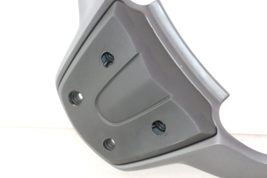 photo de PORTE PAQUET PIAGGIO MP3 500 (2016 - 2018) - Détail de la pièce
