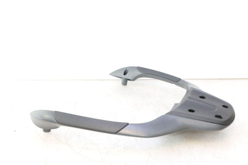 photo de PORTE PAQUET PIAGGIO MP3 500 (2016 - 2018) - Points de fixation