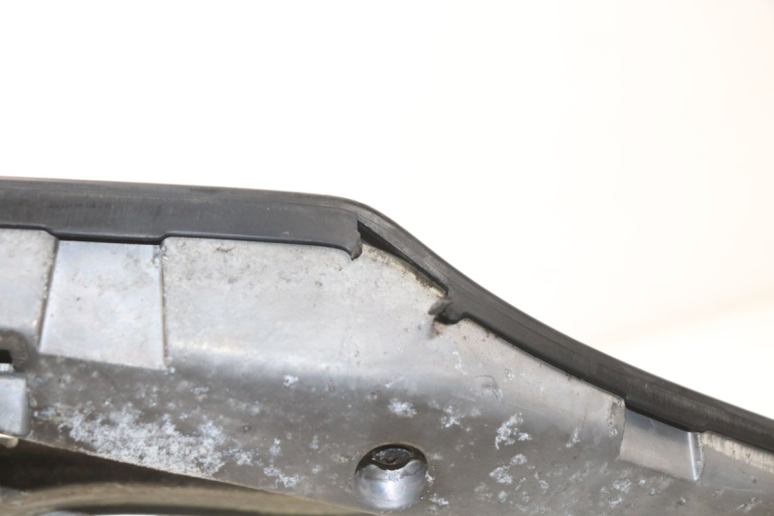 photo de PORTE PAQUET HONDA NSS EX FORZA 250 (2005 - 2013) - Détail de la pièce