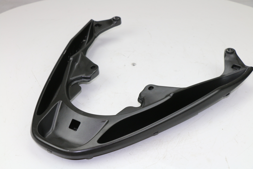 photo de PORTE PAQUET HONDA PCX (JF28) 125 (2009 - 2011) - Vue d’ensemble