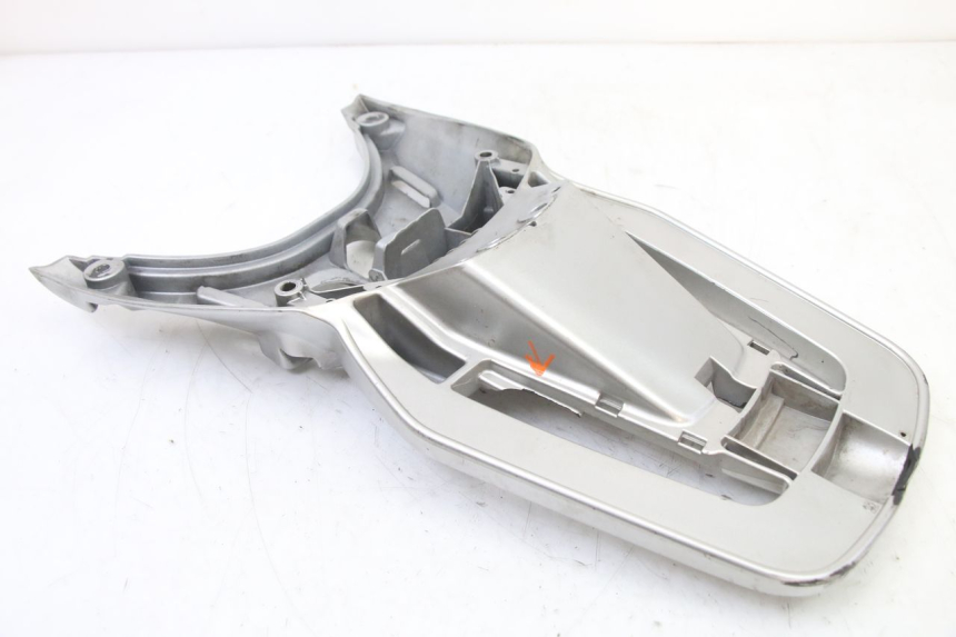 photo de PORTE PAQUET PIAGGIO VESPA GRANTURISMO 125 (2003 - 2007) - Détails caractéristiques