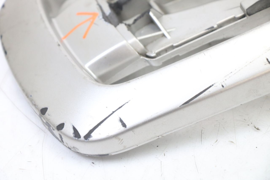 photo de PORTE PAQUET PIAGGIO VESPA GRANTURISMO 125 (2003 - 2007) - État de surface