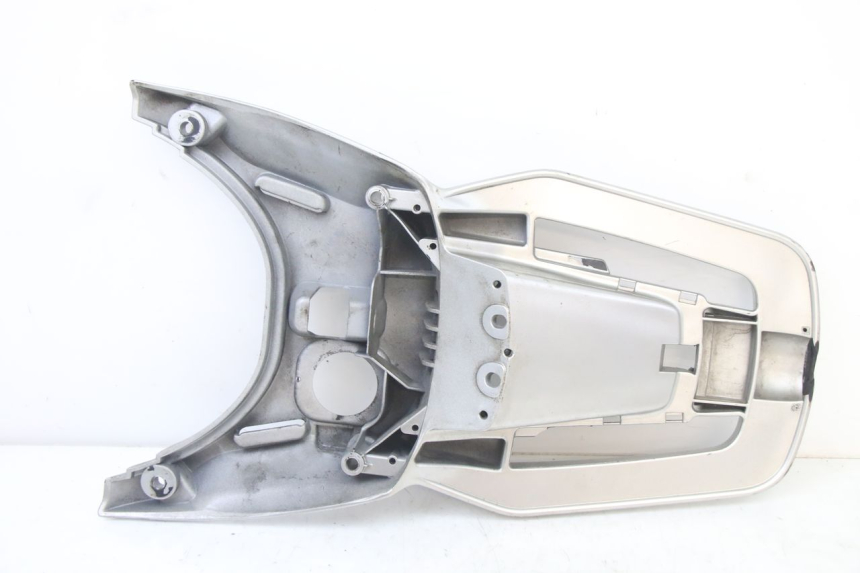 photo de PORTE PAQUET PIAGGIO VESPA GRANTURISMO 125 (2003 - 2007) - Pièce contrôlée