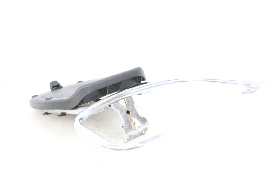 photo de PORTE PAQUET PIAGGIO VESPA LX 2T 50 (2005 - 2013) - Vue produit