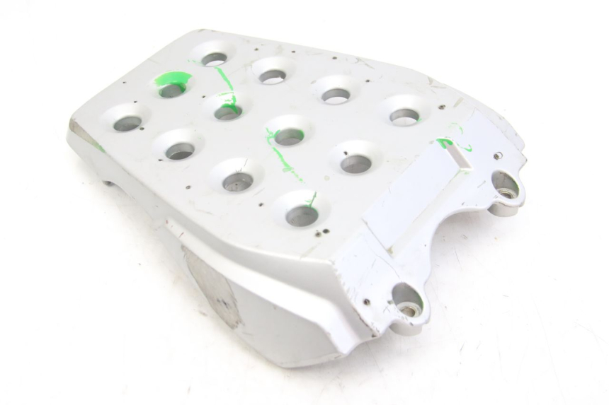 photo de PORTE PAQUET HYOSUNG RT KARION 125 (2003 - 2007) - Vue principale