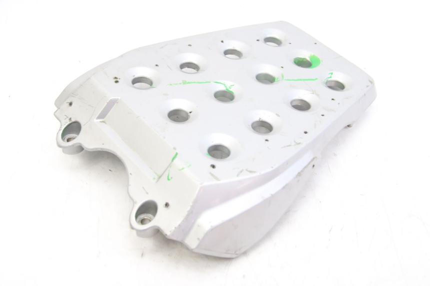 photo de PORTE PAQUET HYOSUNG RT KARION 125 (2003 - 2007) - Détail de la pièce