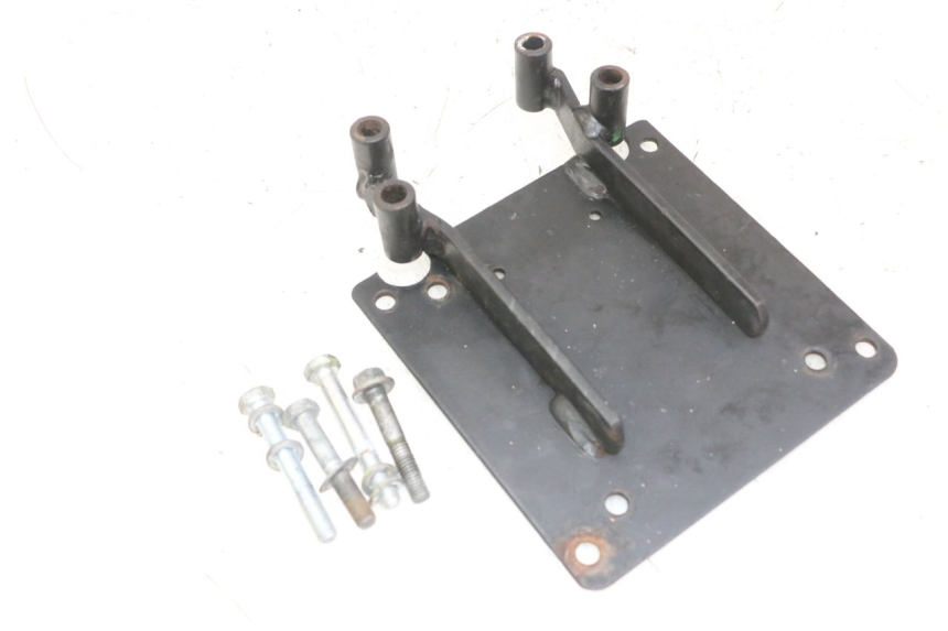 photo de PORTE PAQUET GILERA RUNNER SL 50 (2006 - 2009) - Détail de la pièce