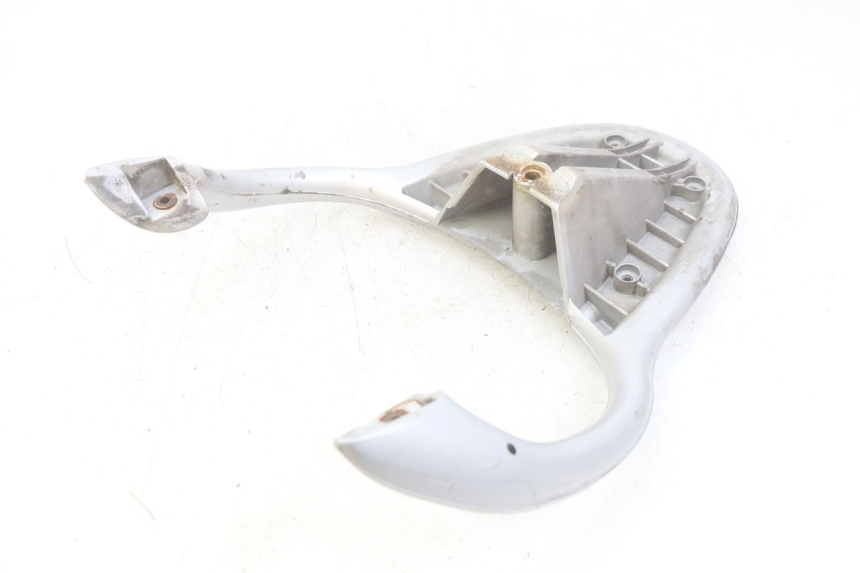 photo de PORTE PAQUET APRILIA SCARABEO 100 (2003 - 2012) - Gros plan technique